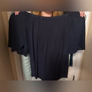 2X Women’s Shirt, Off The Shoulder, barely worn